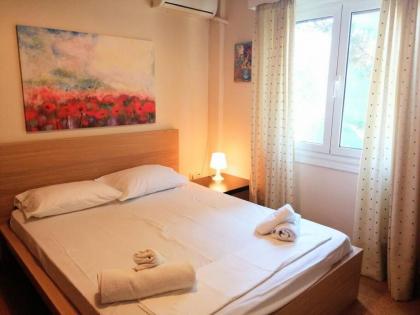 Elegant apartment in Acropolis with roof garden - image 18