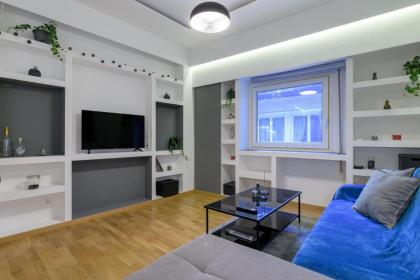 Kolonaki suite in Athens - image 19