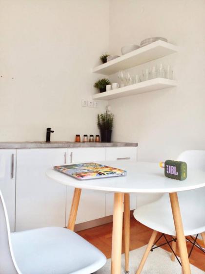 Thisio Junior Athenian Apartment