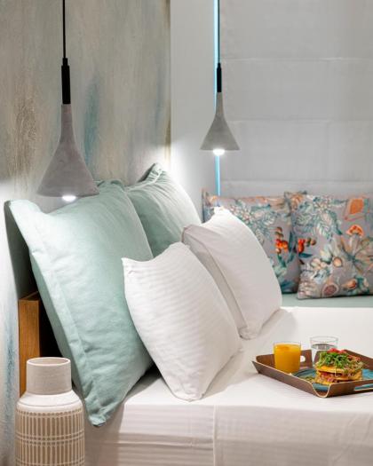 Ciel Suites Athens - image 10