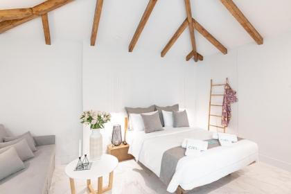 Ciel Suites Athens - image 6