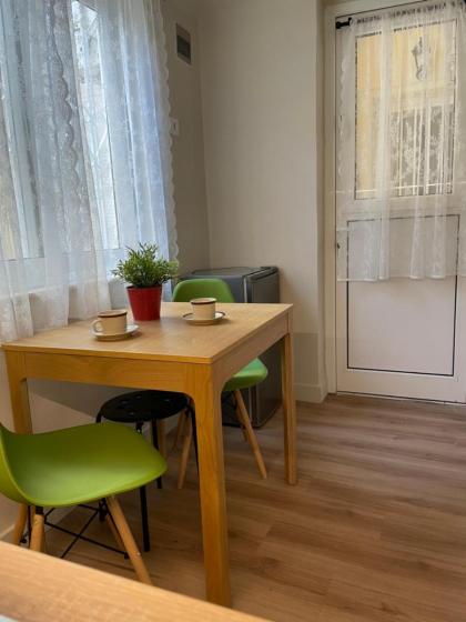 ak apartments - image 12