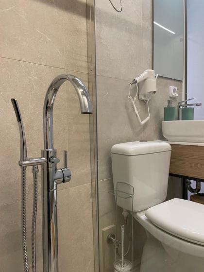 ak apartments - image 7