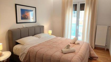 Wonderful apartment in Acropolis - image 19