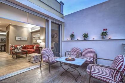 Luxury Acropolis View Duplex Penthouse in Thiseio 155m2 - image 13