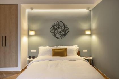 A rare eclectic luxurious stay at Syntagma Athens 