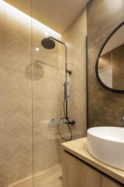 A rare eclectic luxurious stay at Syntagma - image 13