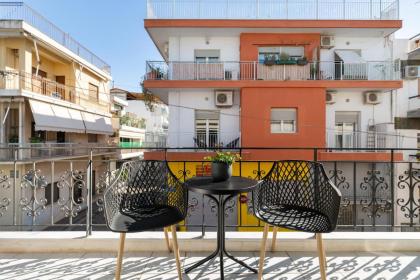 Luxury Apartment Next to Acropolis & Metro - image 14