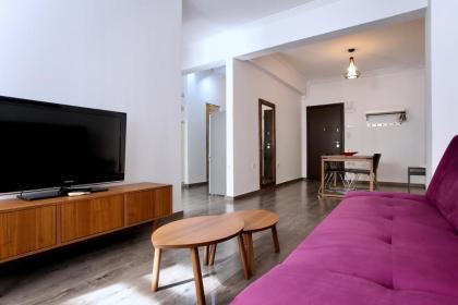 GK Psyri Apartment - image 4