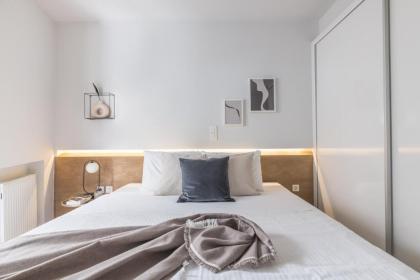 Elegant 2BR Apartment in Kolonaki by UPSTREET - image 8