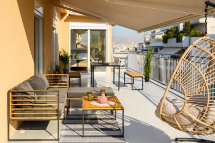 The H Experience - Urban 2BD Rooftop Athens Center - image 19