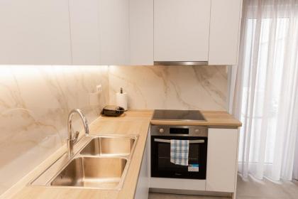 Athens Heart Luxury Flat - image 8