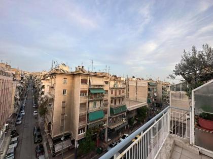 WSD New Comfy 2BD with Balcony near Metro - image 3