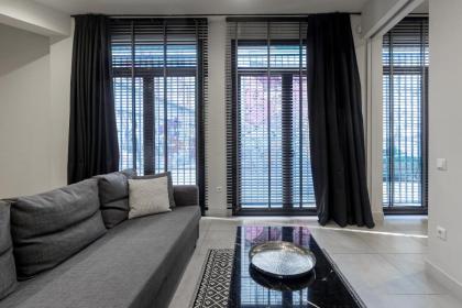 Explore Athens Heart on Foot with Rooftop Deck - image 10