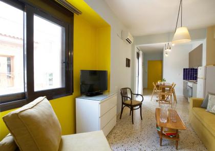 Live in Athens PSYRRI Meet Me Here Apartments - image 12