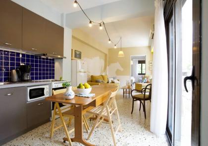 Live in Athens PSYRRI Meet Me Here Apartments - image 3