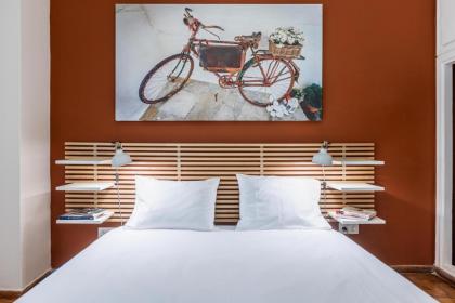 Laskareos Apartment by Olala Homes - image 5
