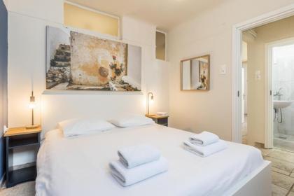 Alexandras Apartment by Olala Homes