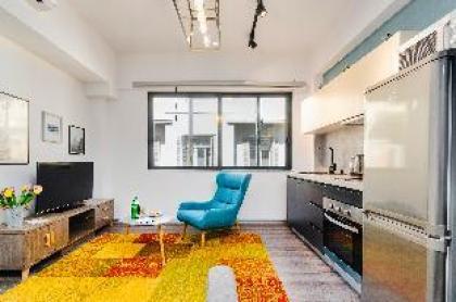 Sanders Home Suites - Adorable Studio Apartment - image 14