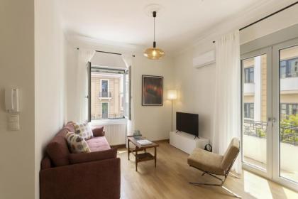 Versi2- Stylish 1BR pays homage to timeless charm