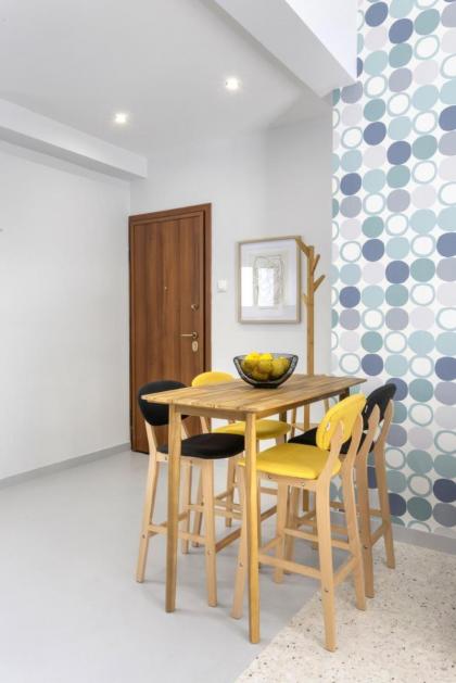 Kasomouli93- Vibrant RENOV 2BR space in the heart - image 16