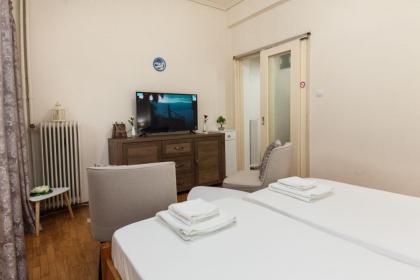 Cozy Cute apt next to Agios Nikolaos - image 10