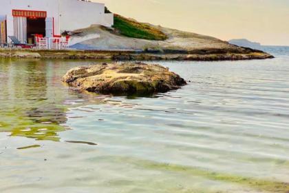 Holiday Home in Milos Island Greece - image 12