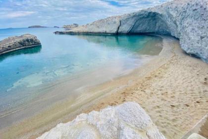 Holiday Home in Milos Island Greece - image 2