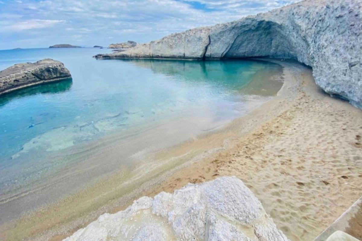 Holiday Home in Milos Island Greece - image 2