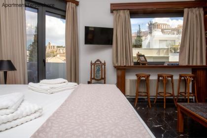 Calliope & Terpsichore by Heloni Apartments