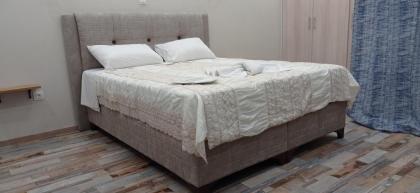 Athens Divine Apartment - image 10