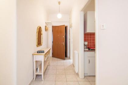 Quiet Central apt in picturesque Pagrati - image 20