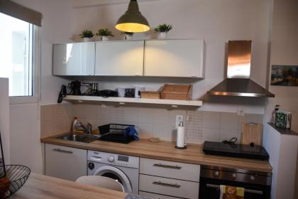 Velvet new apt in Ilissia - image 18