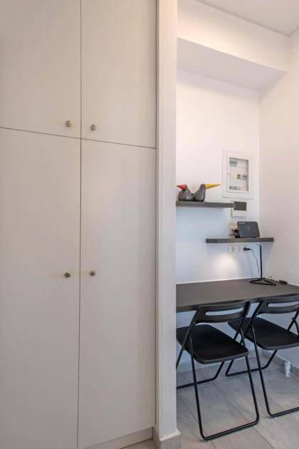 Sunny Topfloor Studio with amazing City-View - image 15