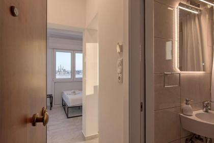 Sunny Topfloor Studio with amazing City-View - image 19