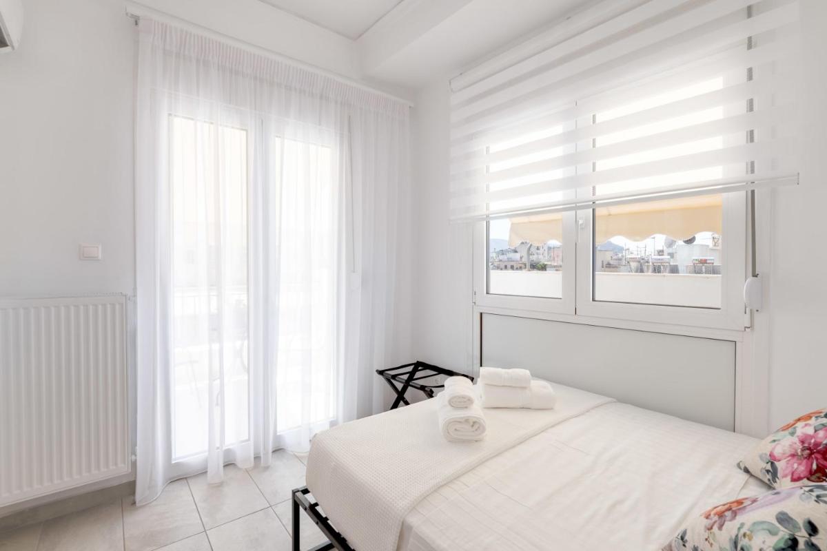 Sunny Topfloor Studio with amazing City-View - image 6