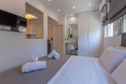 Mandevilia Suites - image 19