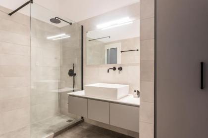 Stylish & Luminous 1BR Apartment in Pangrati by UPSTREET - image 11
