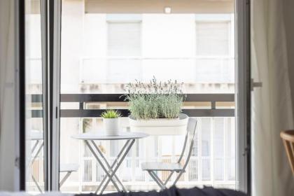 Stylish & Luminous 1BR Apartment in Pangrati by UPSTREET - image 19