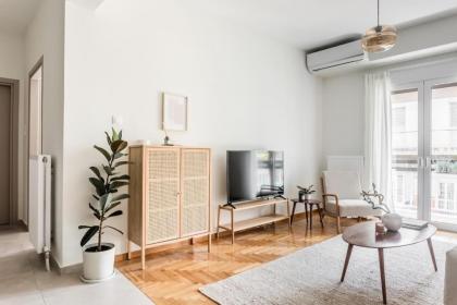 Stylish & Luminous 1BR Apartment in Pangrati by UPSTREET - image 7