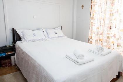 Gorgeous New Apt in Neos Kosmos - image 13