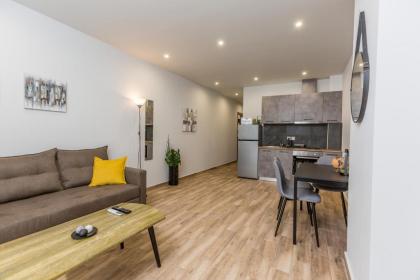 Raise Athens Metro Apartments - image 11