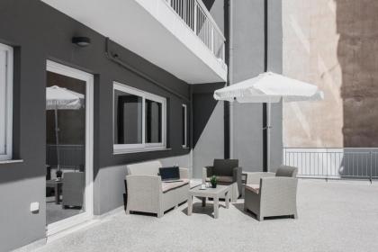 WYZ Attiki Aparthotel - image 5