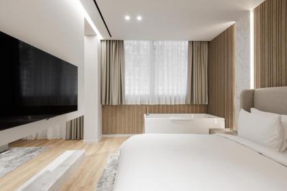 Nur Aparthotel Athens - image 16
