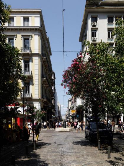 Nur Aparthotel Athens - image 20