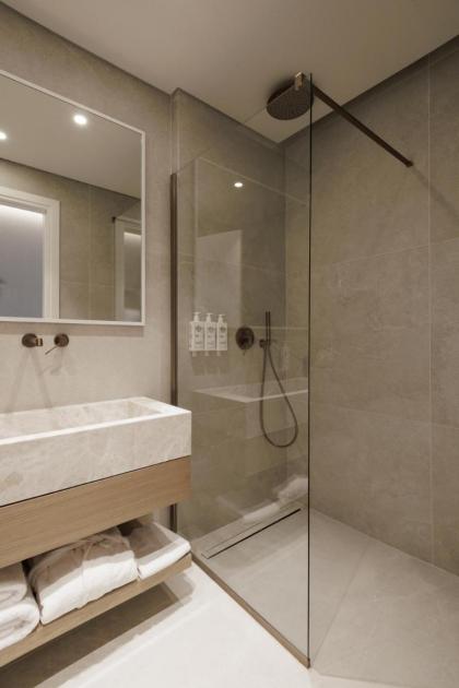 Nur Aparthotel Athens - image 6