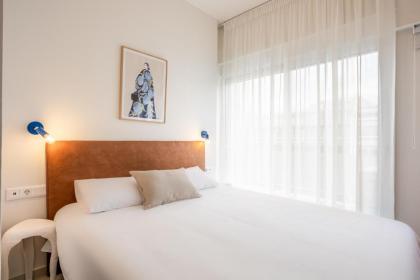 Kallithea Apartments by Olala Homes 