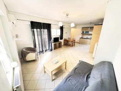 Modern Getaway Apartment 3360-01