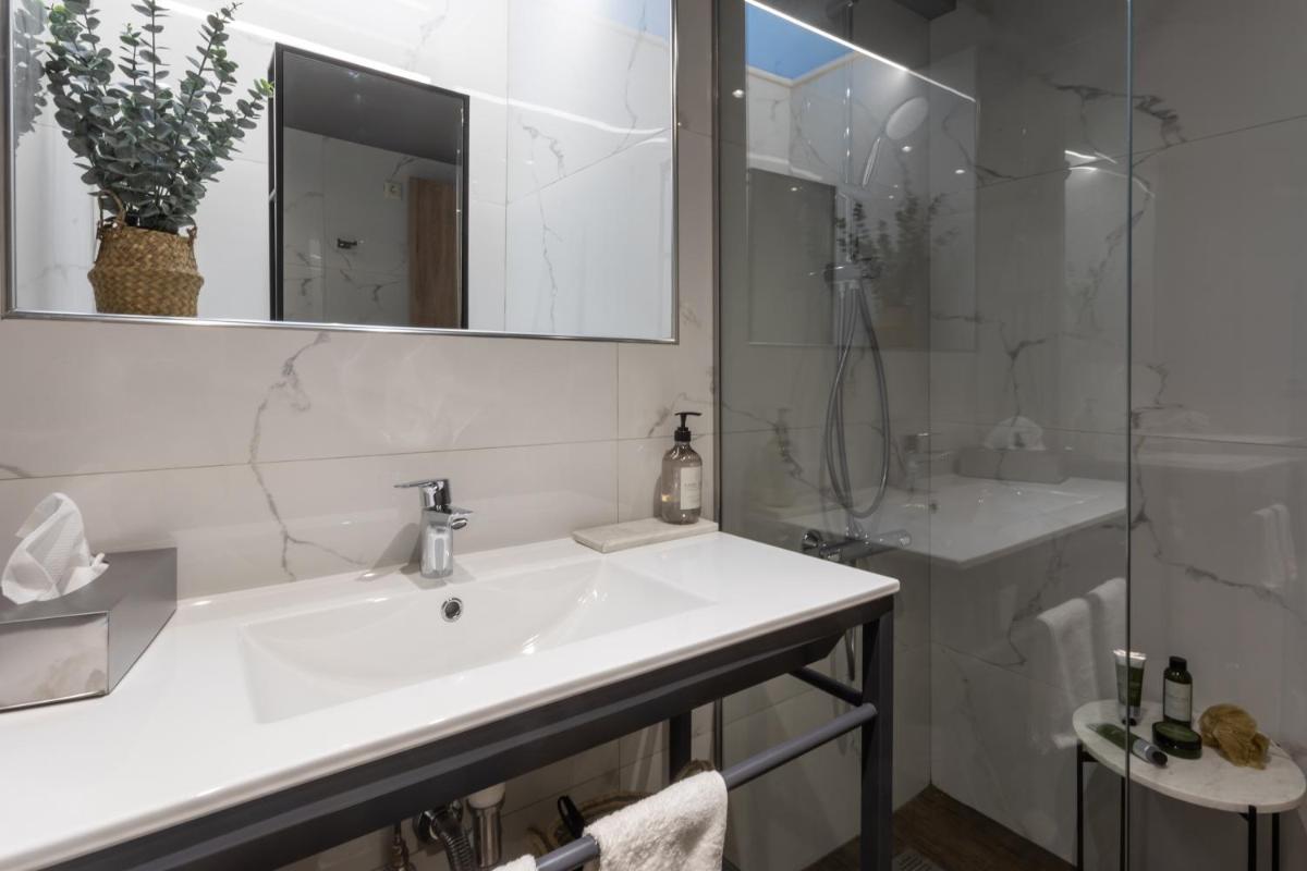 Elaia Athens Boutique Hotel - image 7