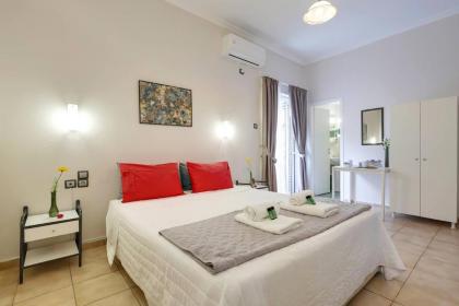 Silver Athens Triple Room Athens